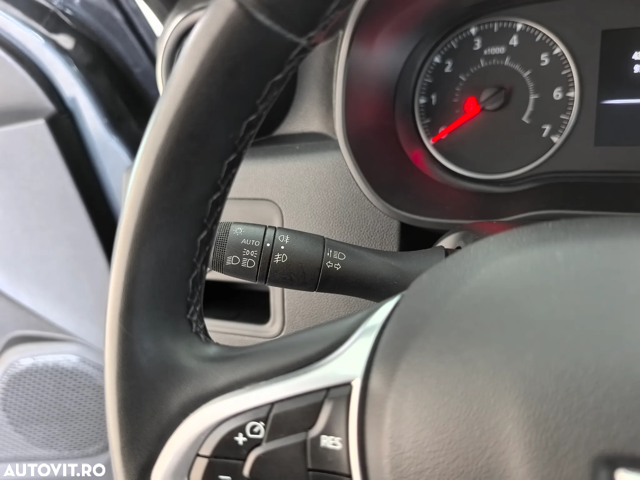 Dacia Duster TCe 130 GPF Prestige jante 17" - 15