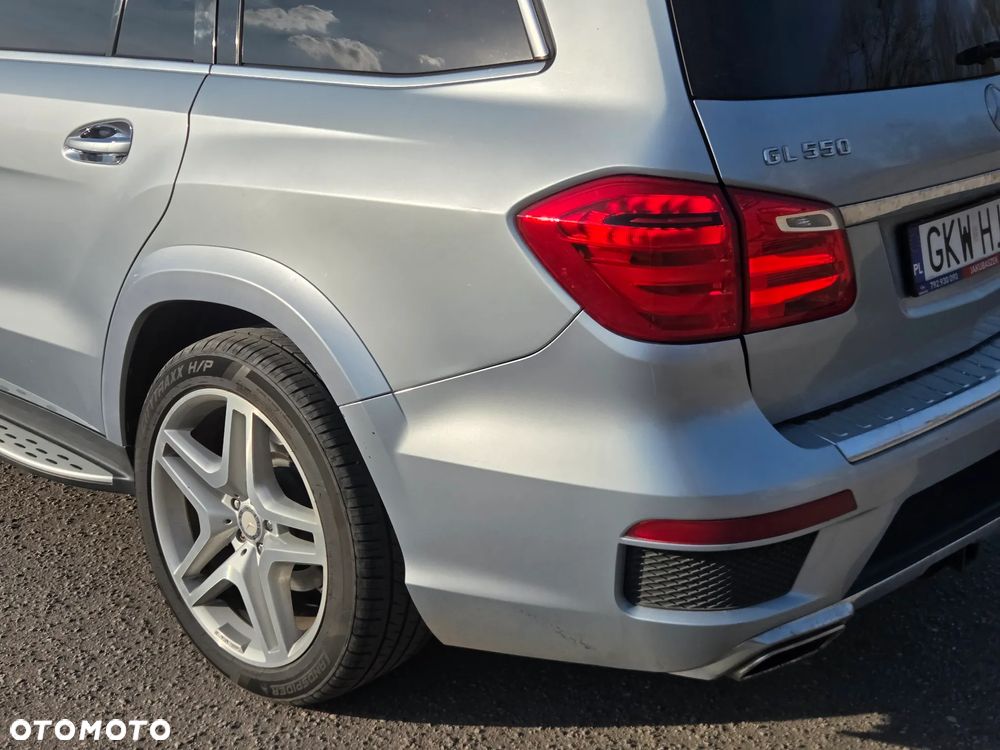 Mercedes-Benz GL - 6