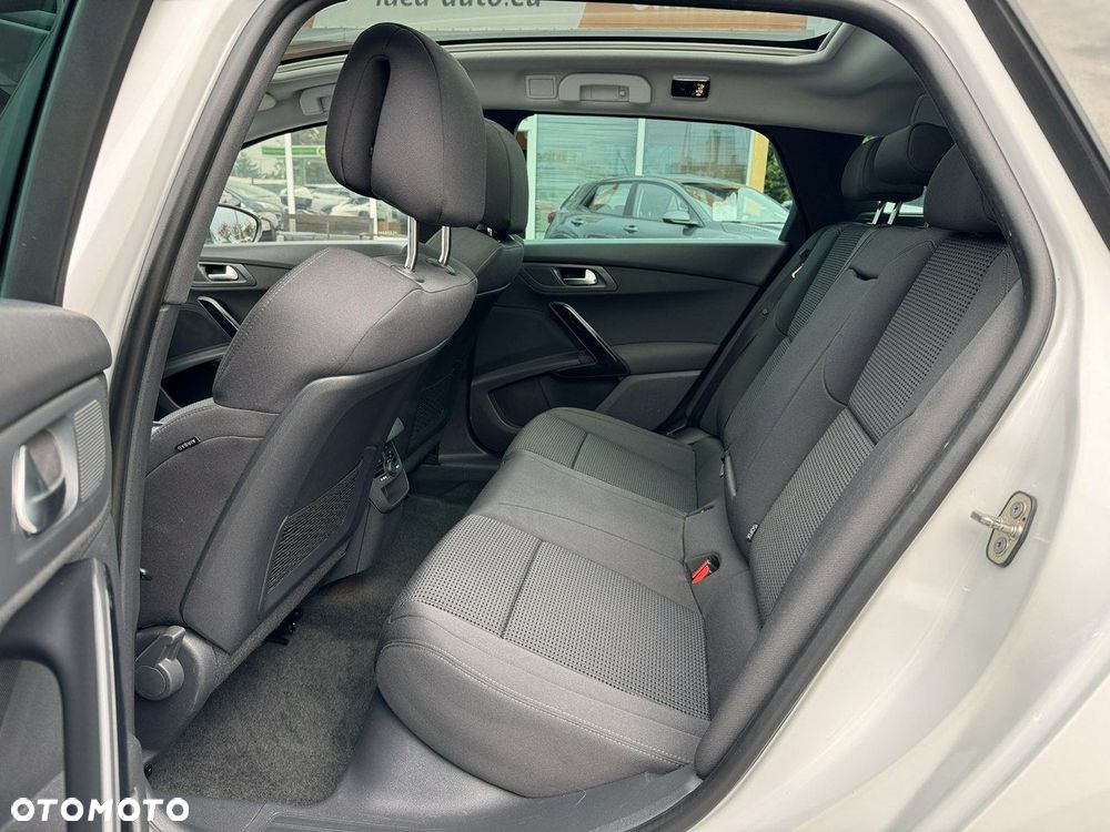 Peugeot 508 SW BlueHDi 120 EAT6 Stop&Start Business-Line - 18