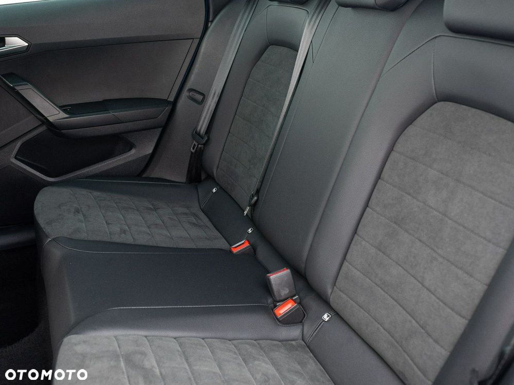Seat Arona - 30