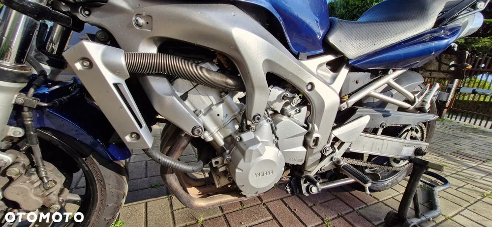 Yamaha FZ6 - 11