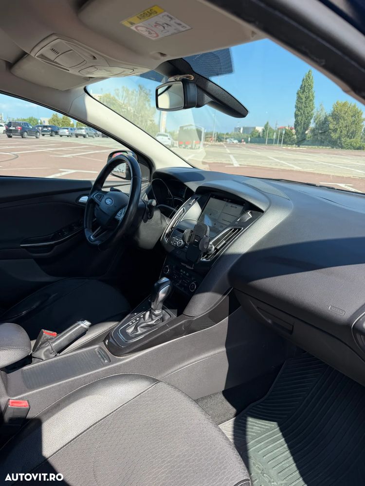 Ford Focus 1.0 EcoBoost Titanium - 9