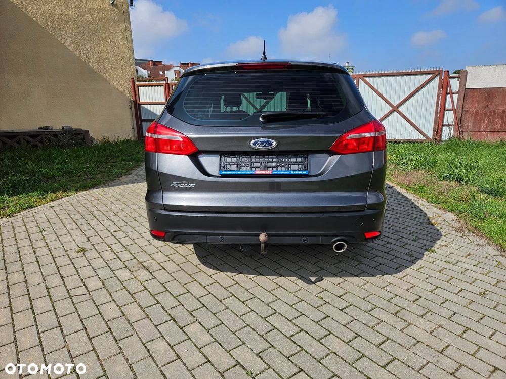 Ford Focus - 10