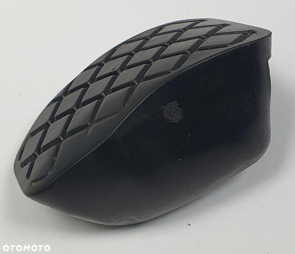 GUMA NAKŁADKA NA PEDAŁ AUDI A4 B7 8D1721173B - 2