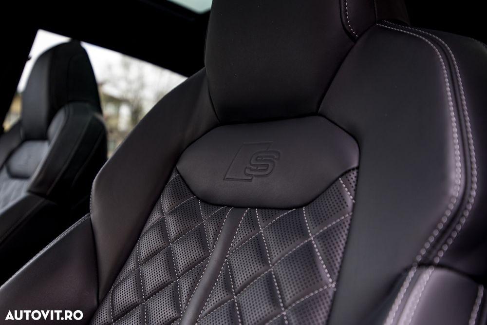 Audi Q8 60 TFSIe quattro tiptronic - 14