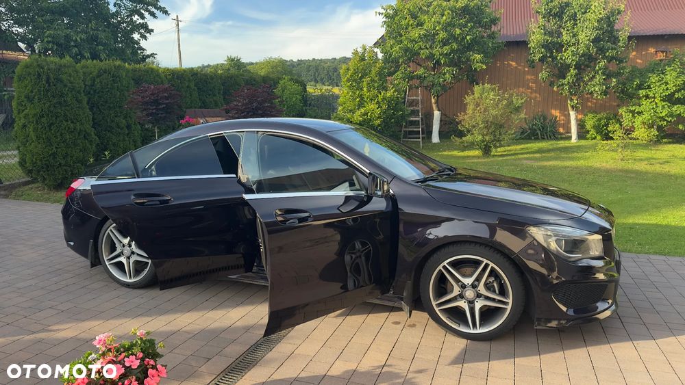 Mercedes-Benz CLA 200 7G-DCT AMG Line - 6