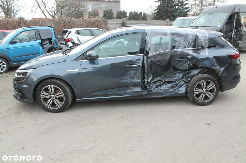 Renault Megane - 8