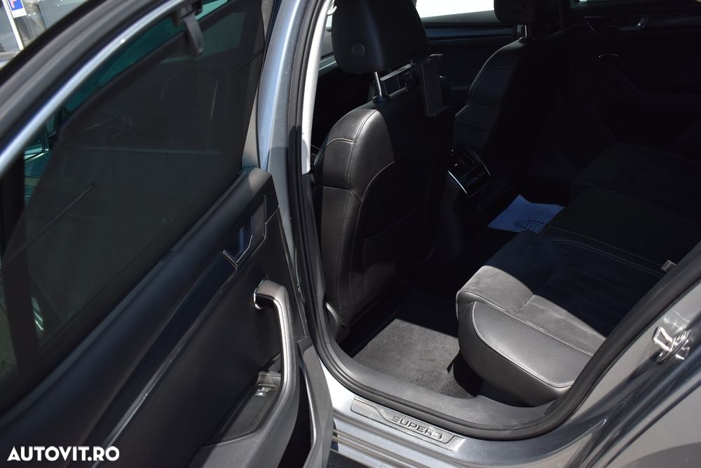 Skoda Superb 2.0 TSI DSG Style - 21