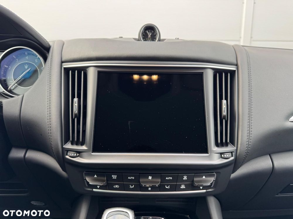 Maserati Levante MHEV GT - 13