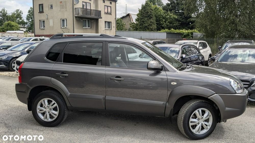 Hyundai Tucson - 8
