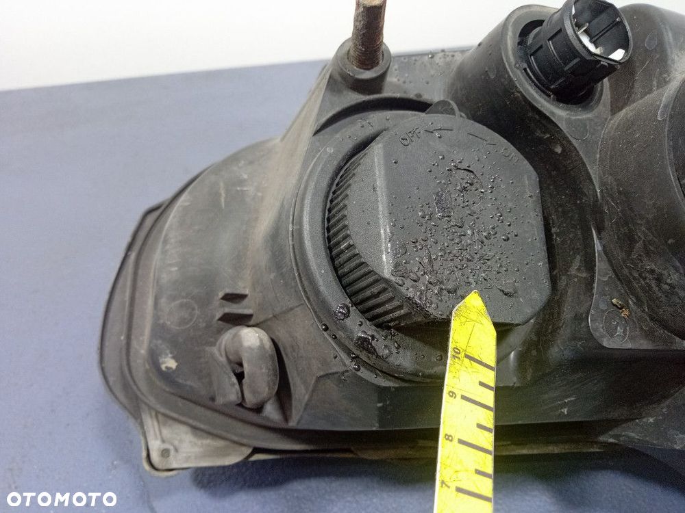 ALFA ROMEO 159 REFLEKTOR PRAWY LAMPA PRZÓD EU 60682088 - 6