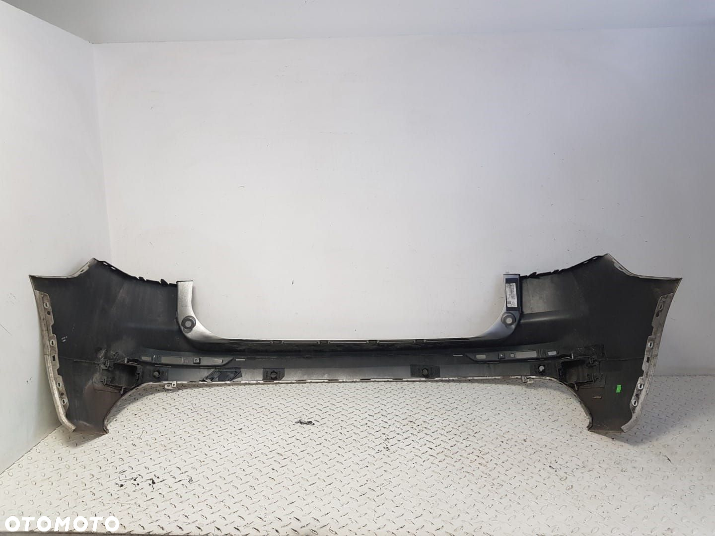 ZDERZAK TYLNY TYŁ VOLVO XC60 2 II R-DESIGN RDESIGNE 17-22 4xPDC 31425198 KOLOR 719 - 6