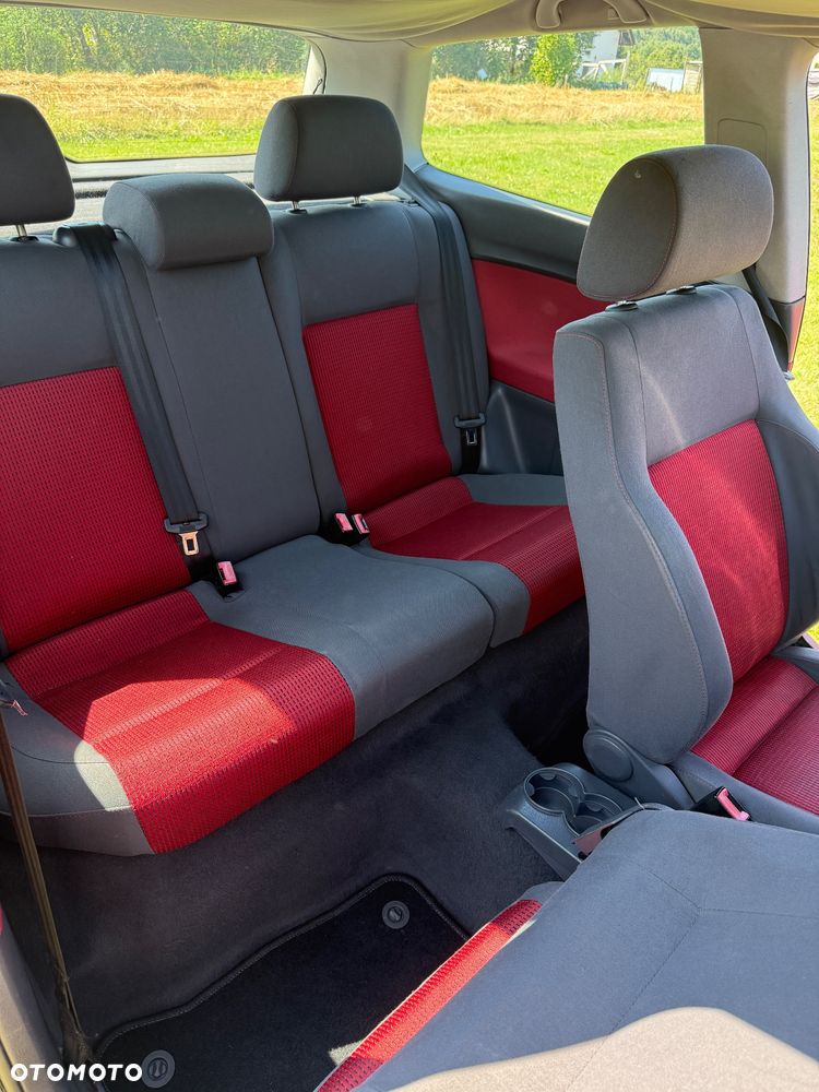 Volkswagen Polo 1.4 16V - 10