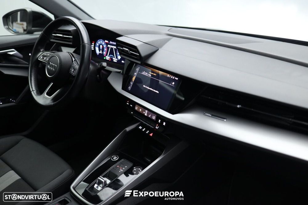 Audi A3 Sportback 30 TFSI Advanced S tronic - 23