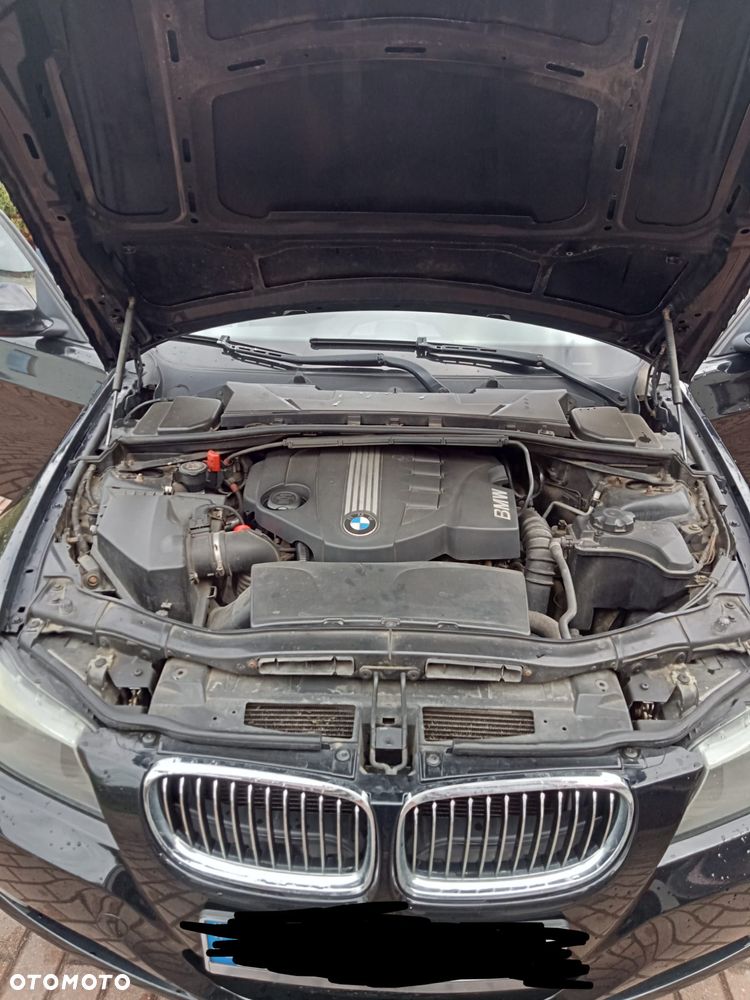 BMW Seria 3 318d - 11
