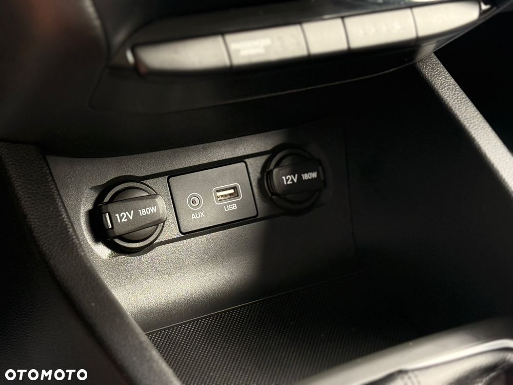 Hyundai i20 - 21