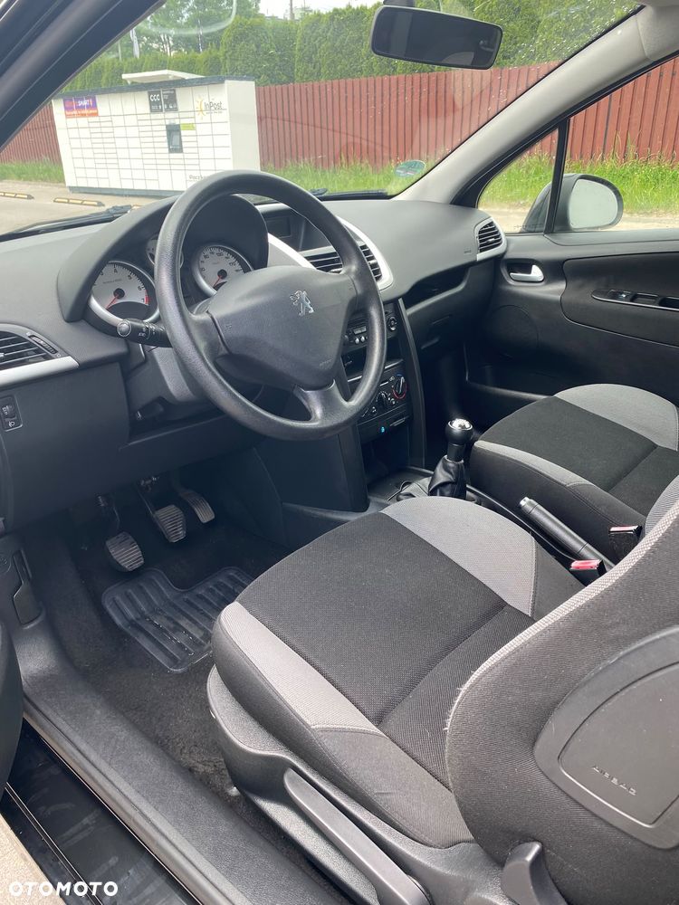 Peugeot 207 1.4 U Move - 21