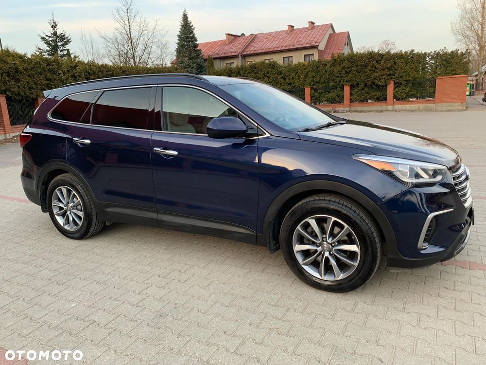 Hyundai Santa Fe - 1