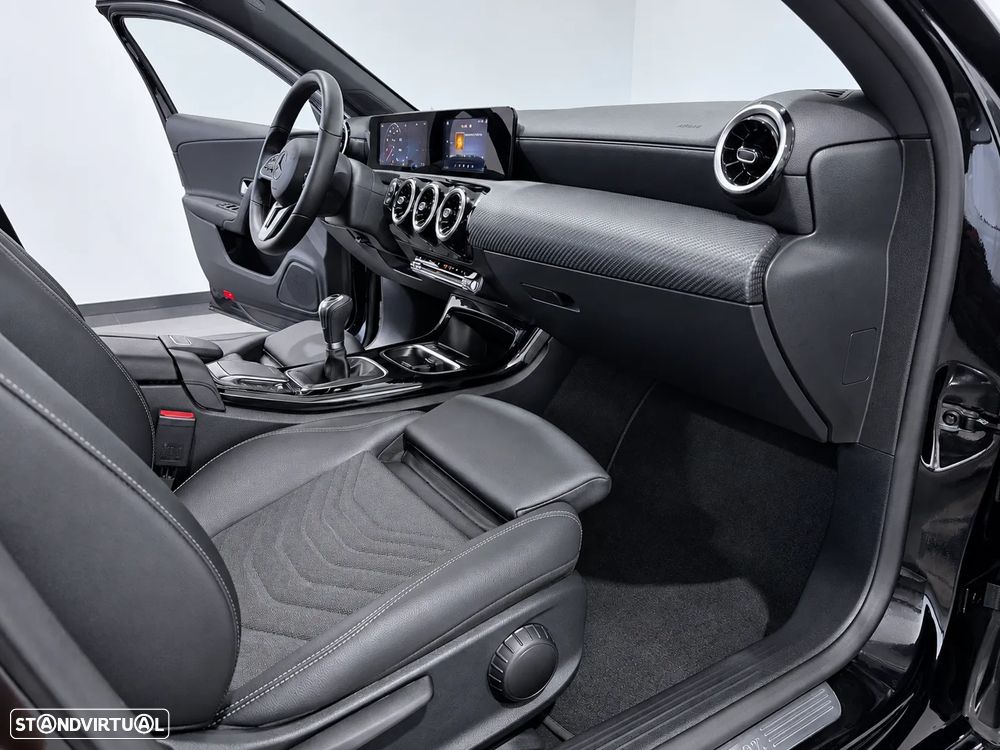 Mercedes-Benz A 180 d Progressive - 37