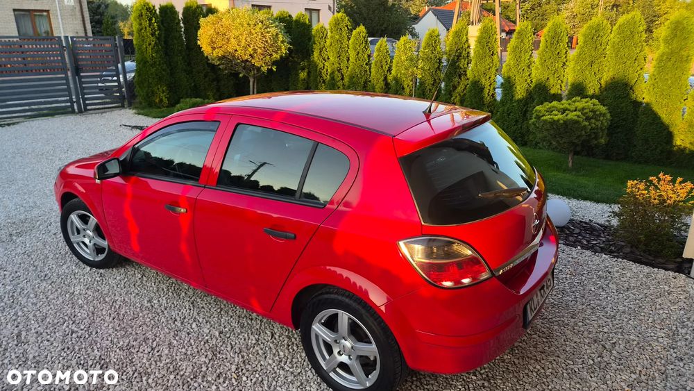 Opel Astra 1.6 Style - 11