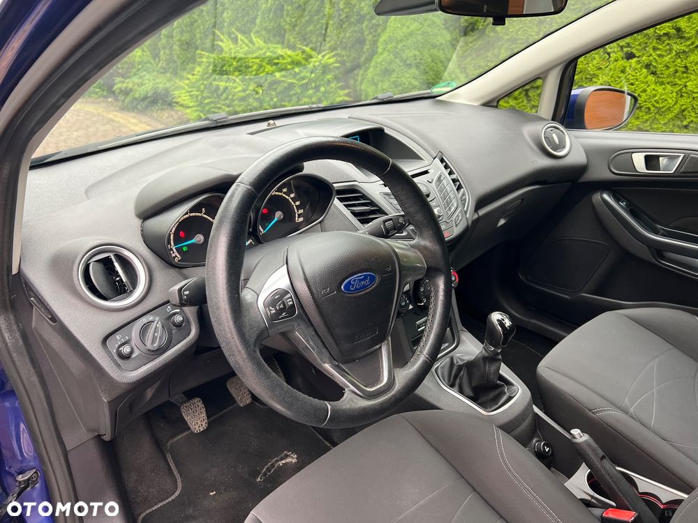 Ford Fiesta 1.0 EcoBoost STart-Stop Titanium - 26