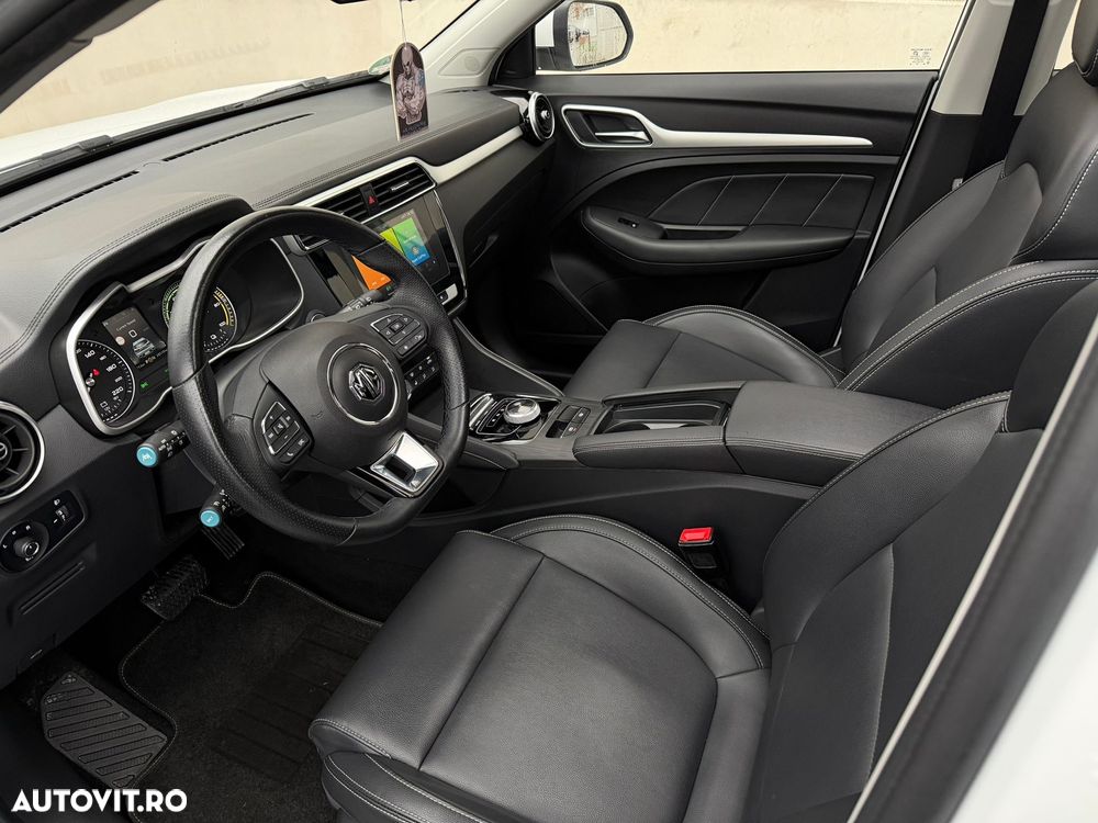 MG ZS EV Luxury - 7