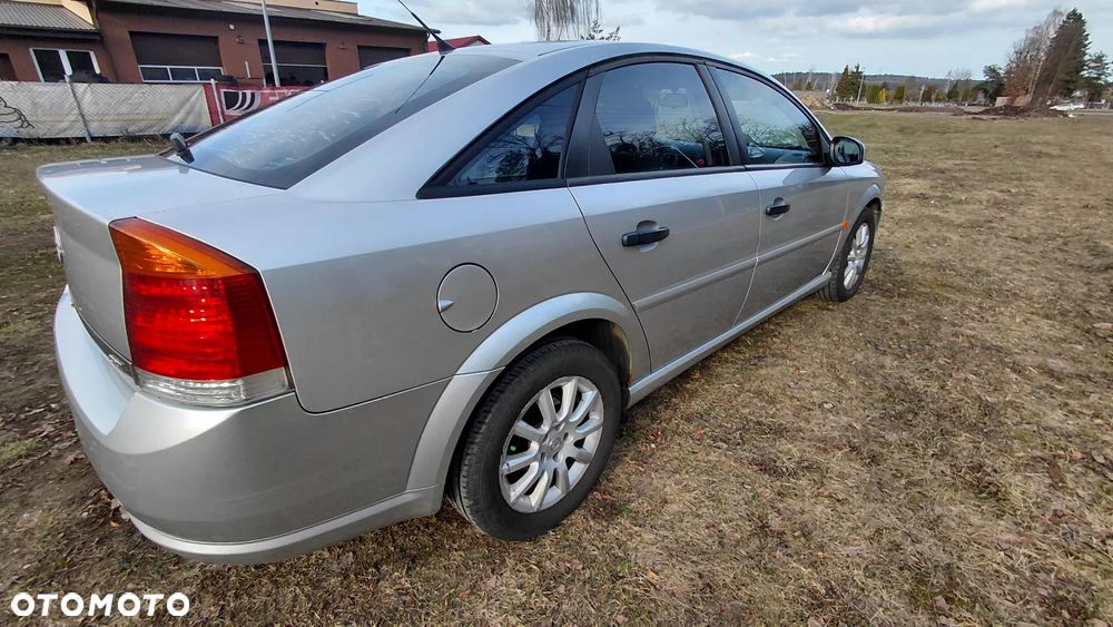 Opel Vectra 1.9 CDTI Essentia - 16