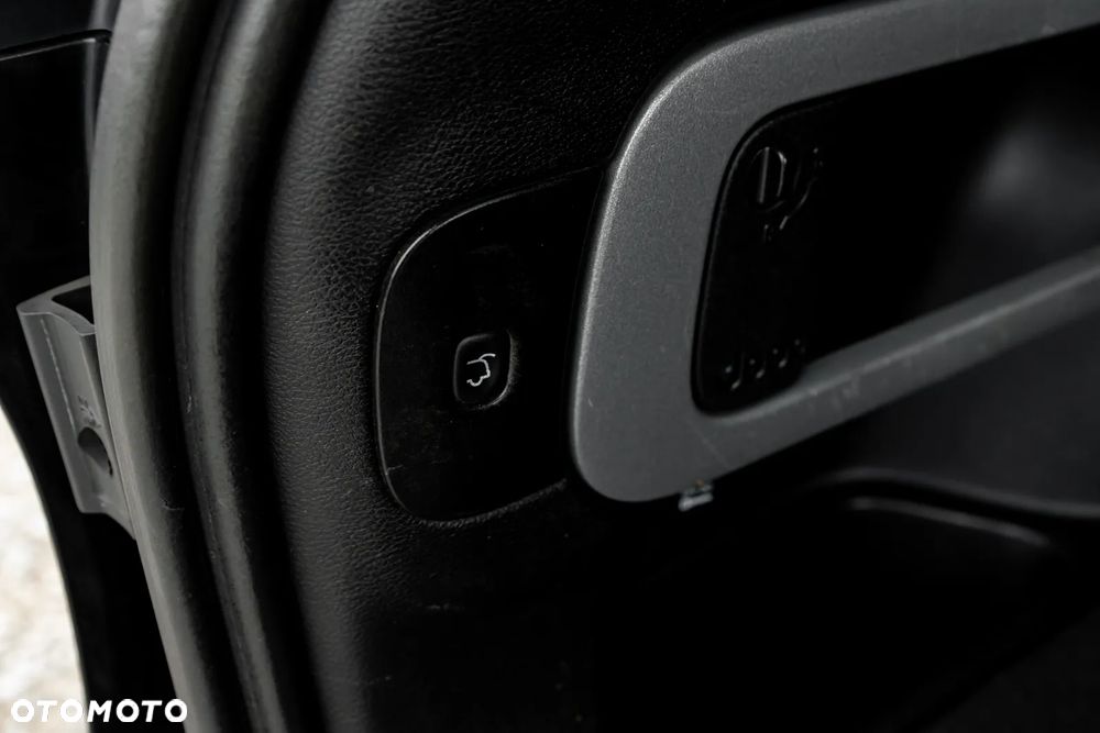 Jeep Cherokee 2.0 MJD Active Drive I Limited - 23