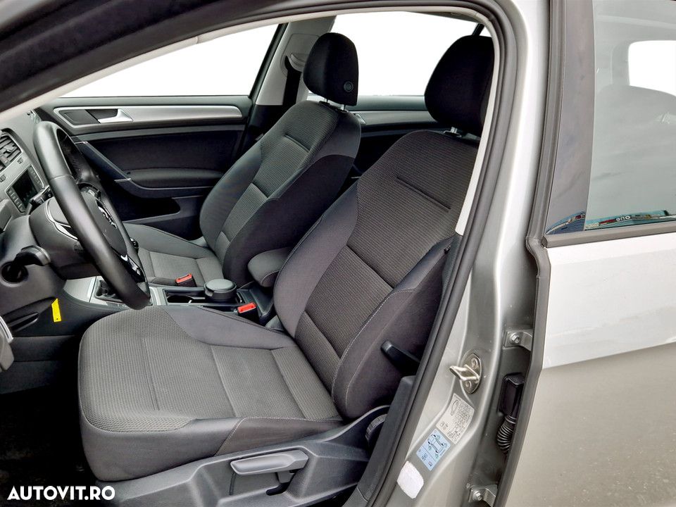 Volkswagen Golf 1.2 TSI Comfortline - 11