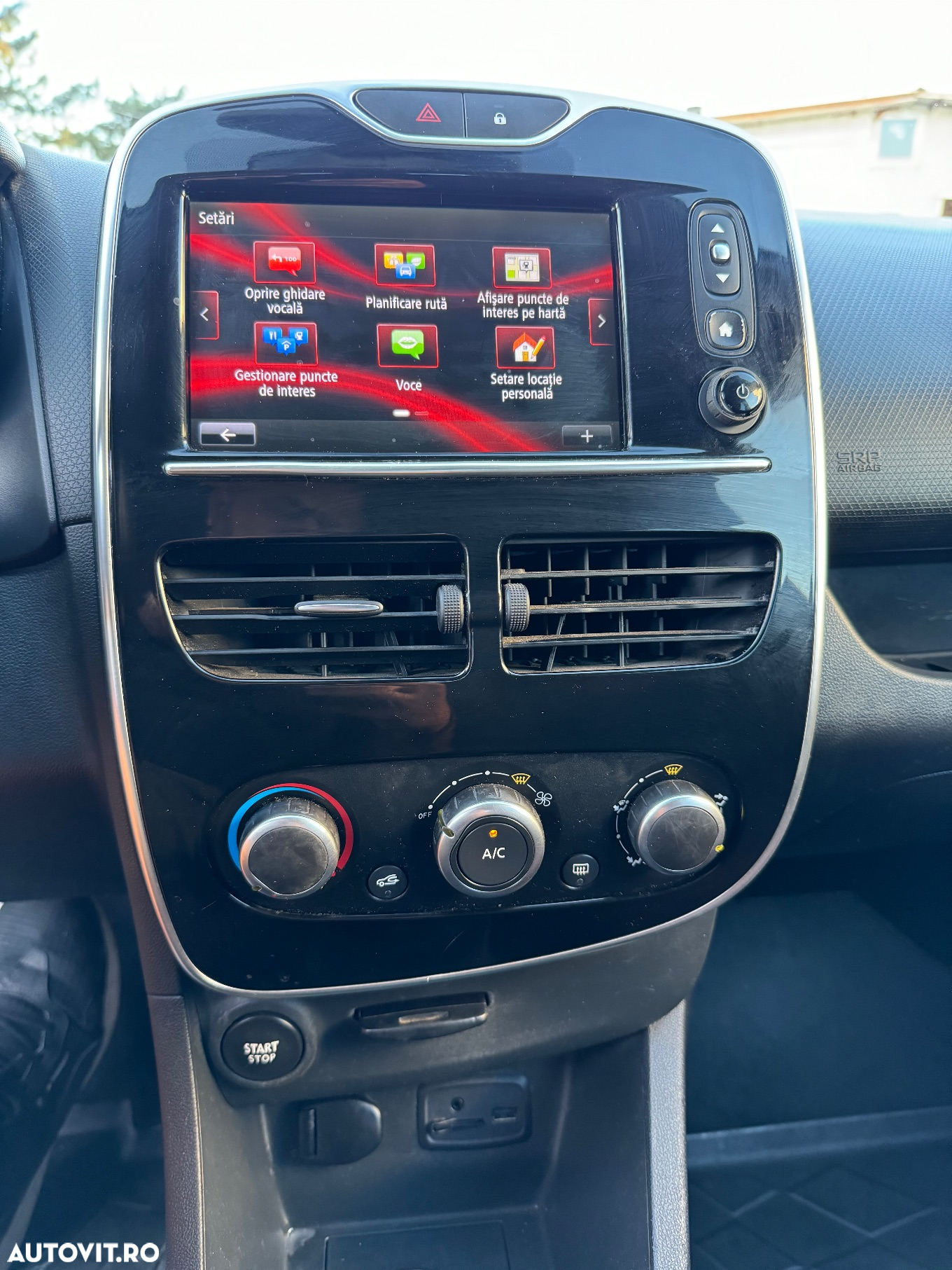 Renault Clio (Energy) dCi 90 Bose Edition - 8