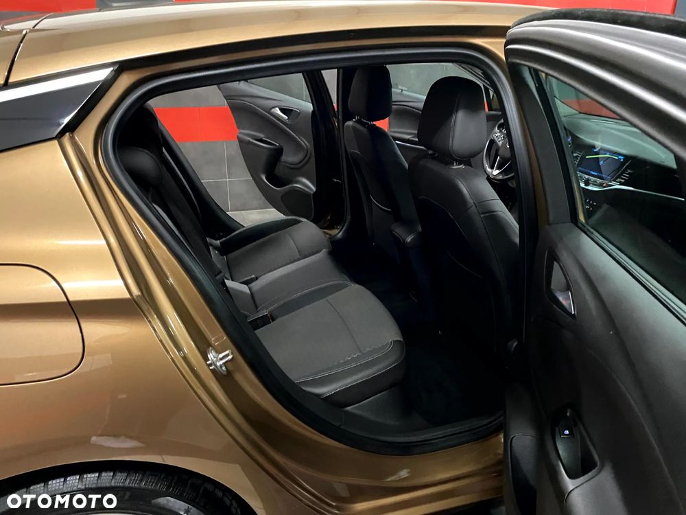Opel Astra 1.6 D Start/Stop Innovation - 22