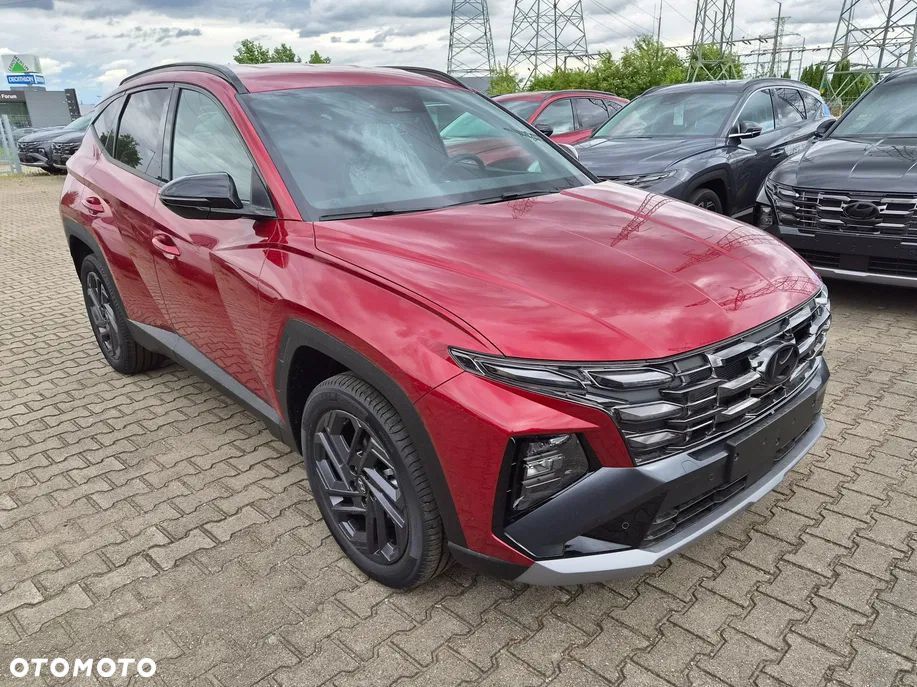 Hyundai Tucson 1.6 T-GDi HEV Smart Black 2WD - 3