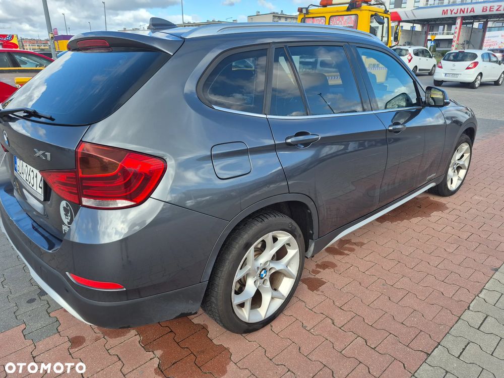 BMW X1 xDrive20d xLine - 5