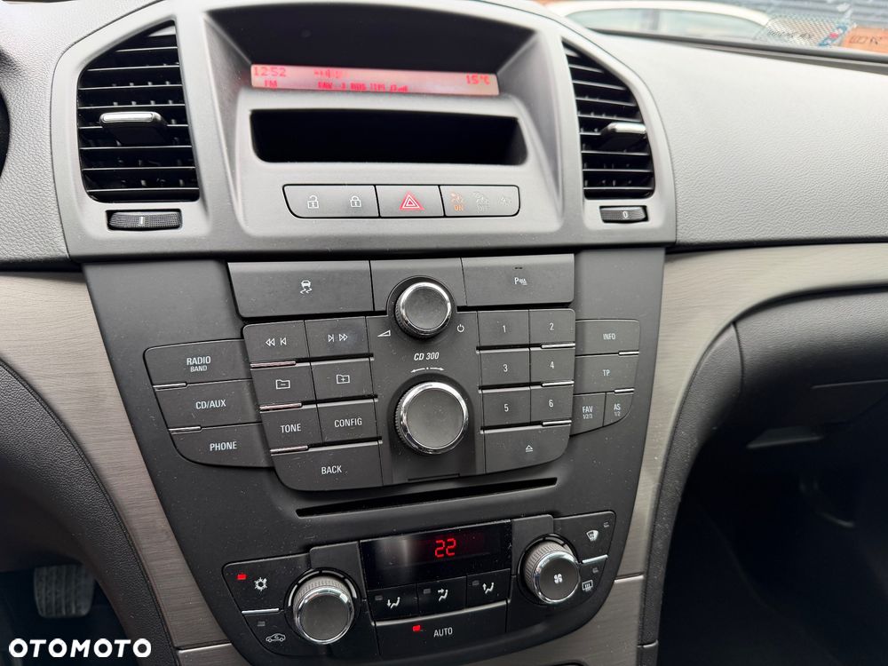 Opel Insignia - 17