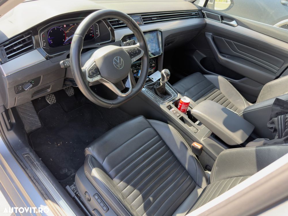 Volkswagen Passat 2.0 TDI SCR Elegance - 6