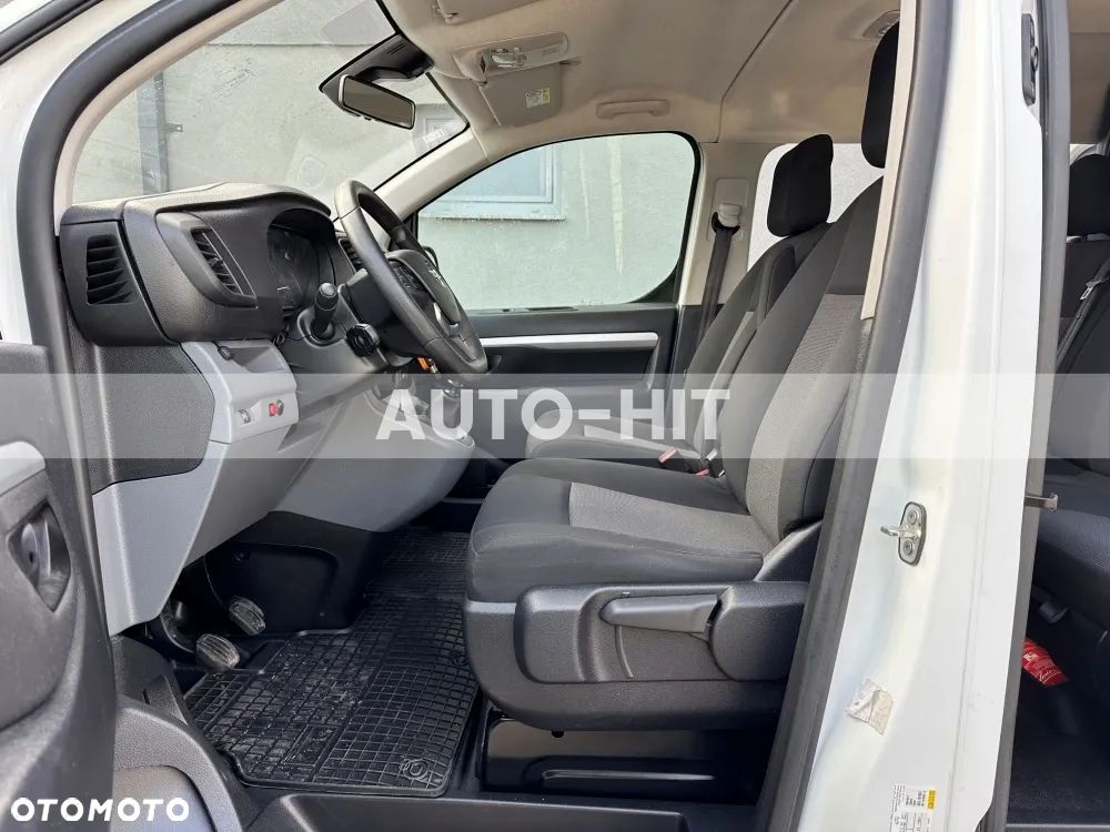 Opel Vivaro - 21