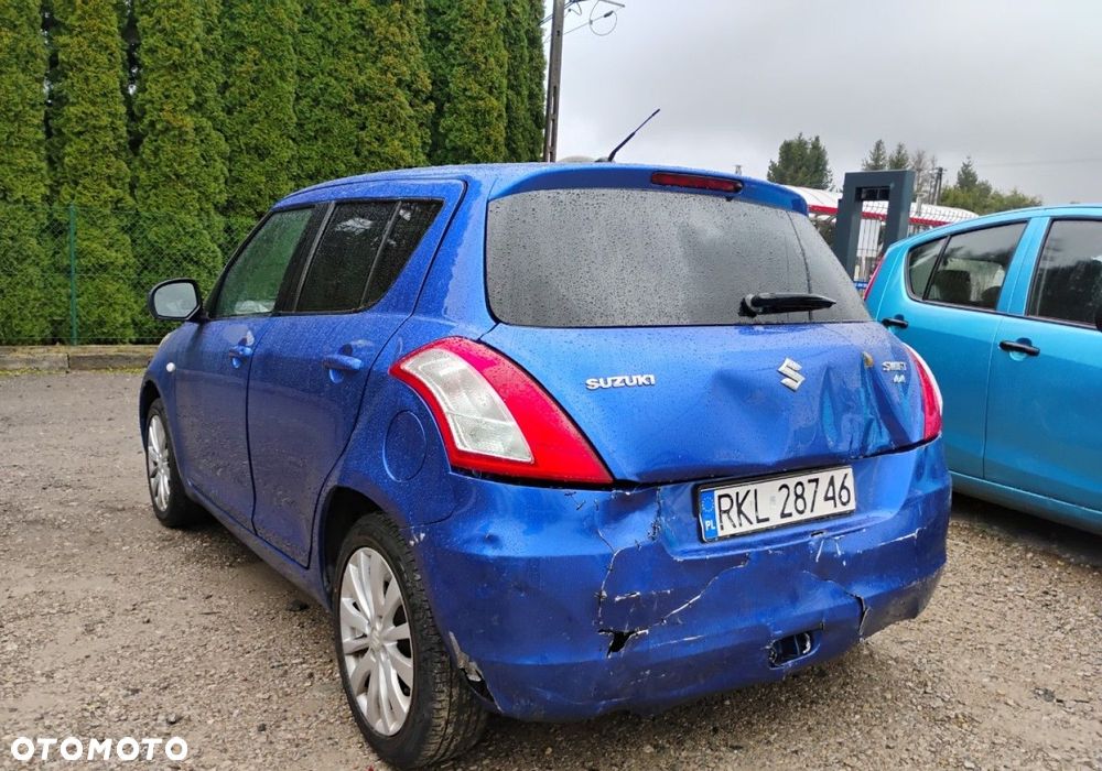 Suzuki Swift - 5