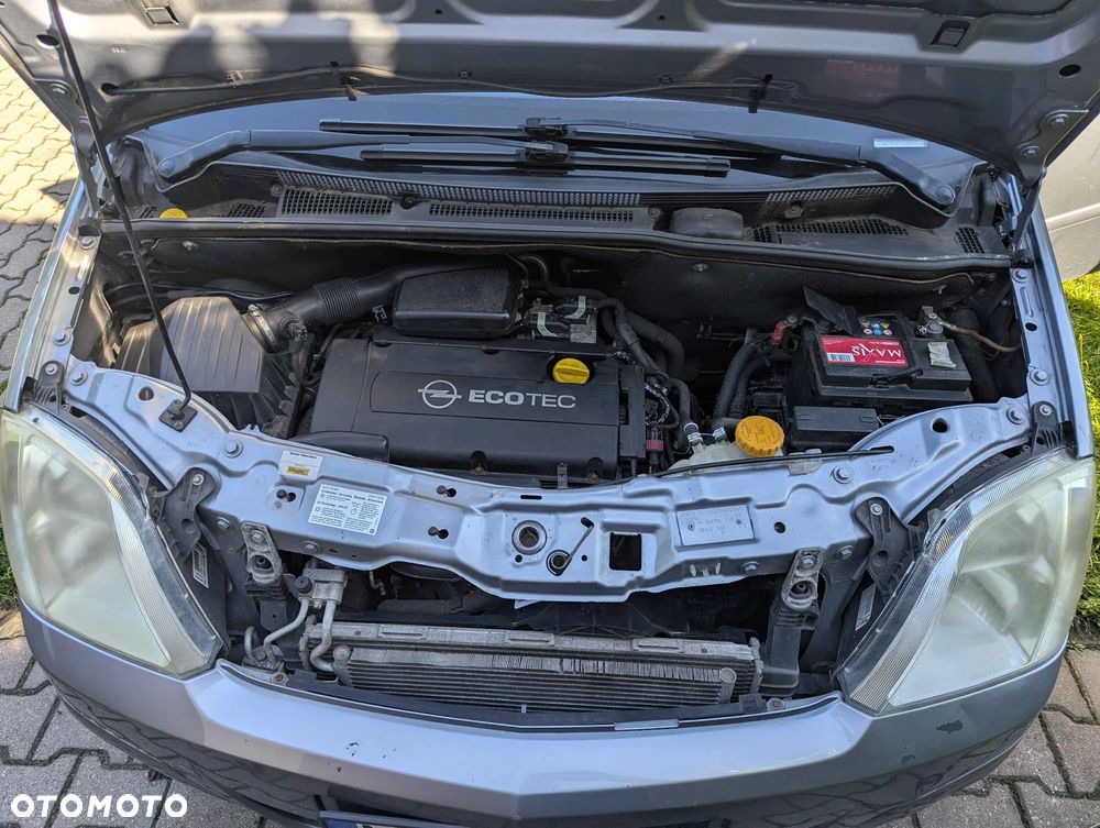 Opel Meriva - 9