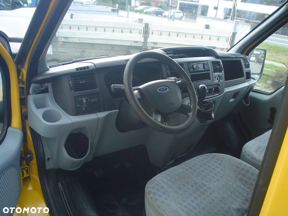 Ford TRANSIT - 9