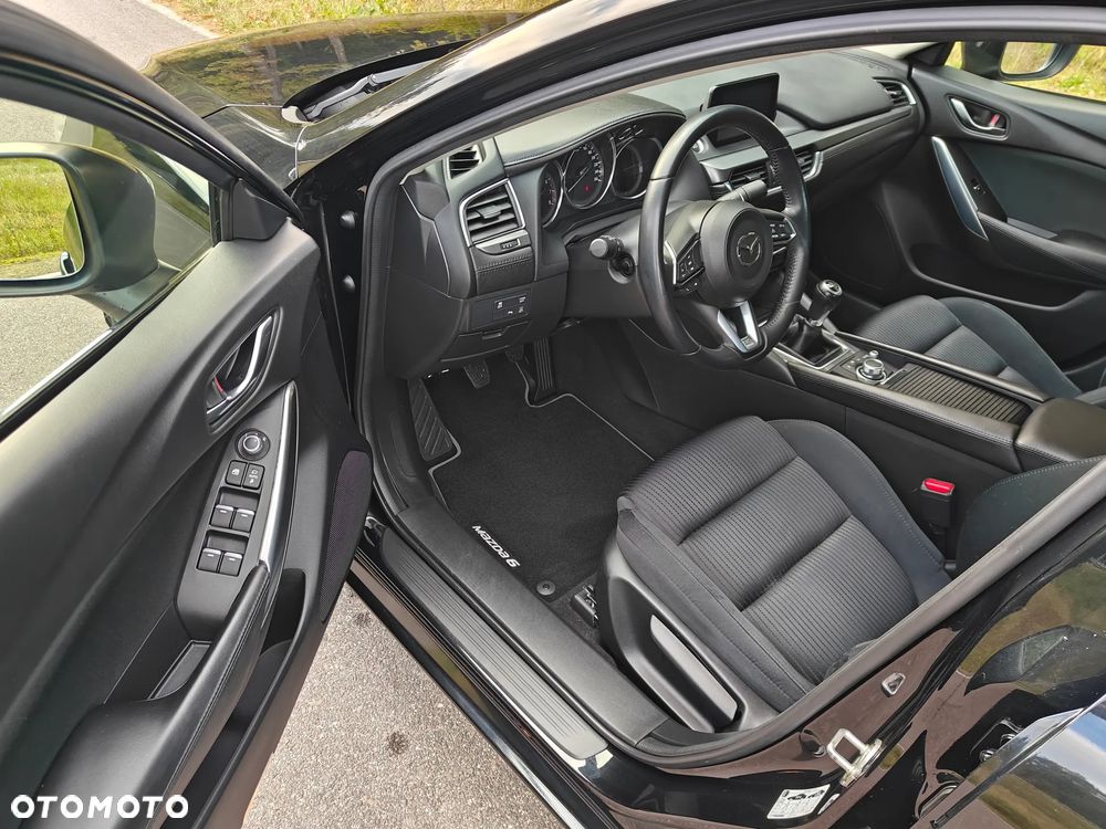 Mazda 6 - 18
