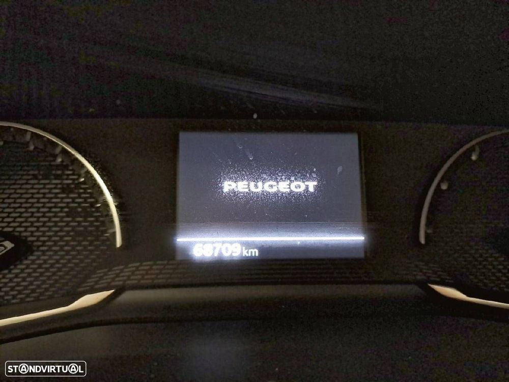 Peugeot 208 1.2 PureTech Active - 13