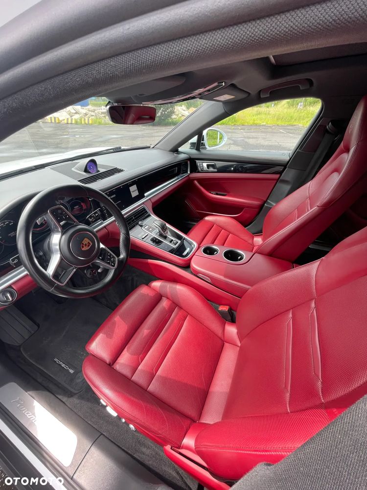 Porsche Panamera 4 - 7
