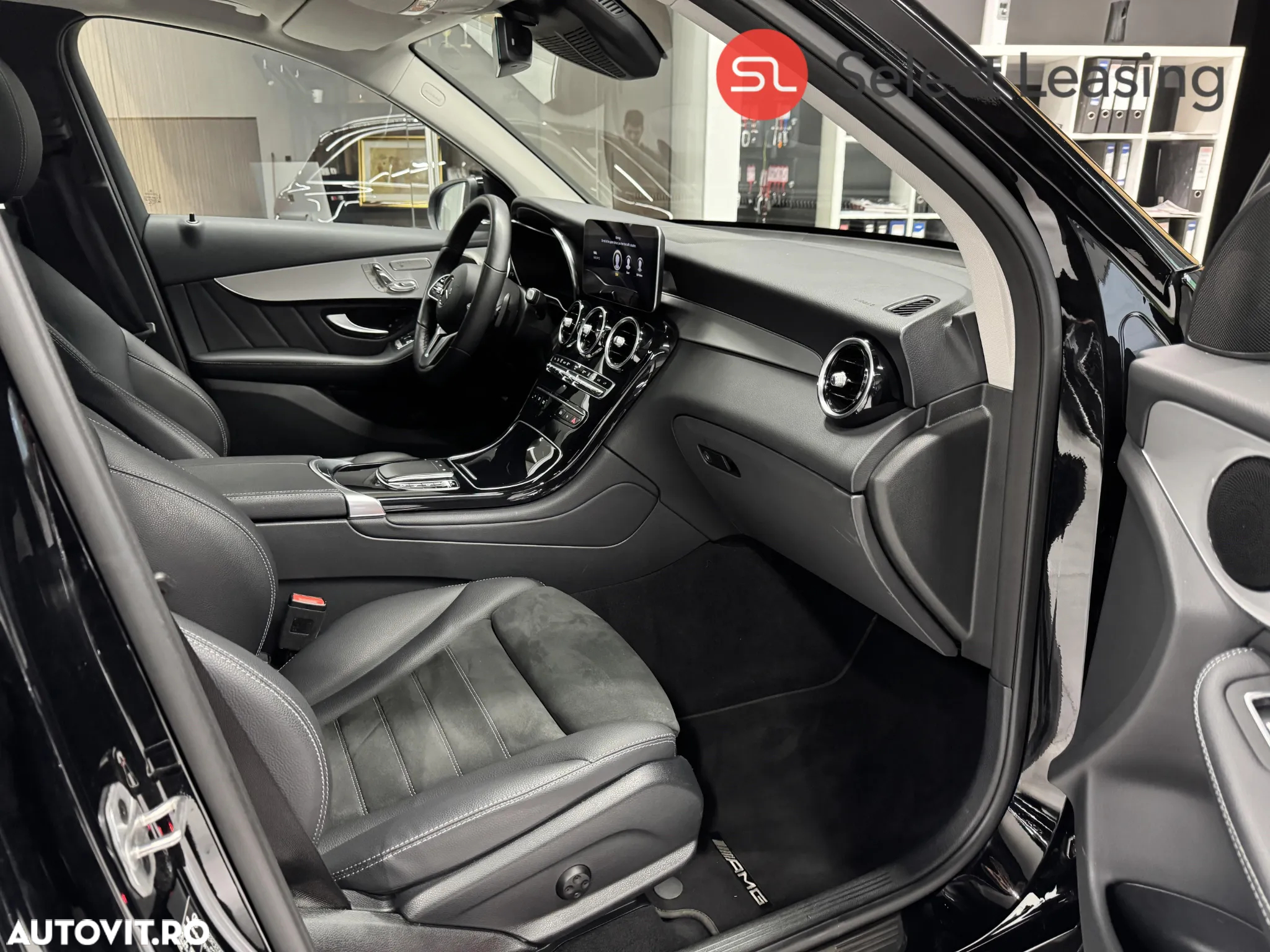 Mercedes-Benz GLC 300 de 4Matic 9G-TRONIC AMG Line - 9