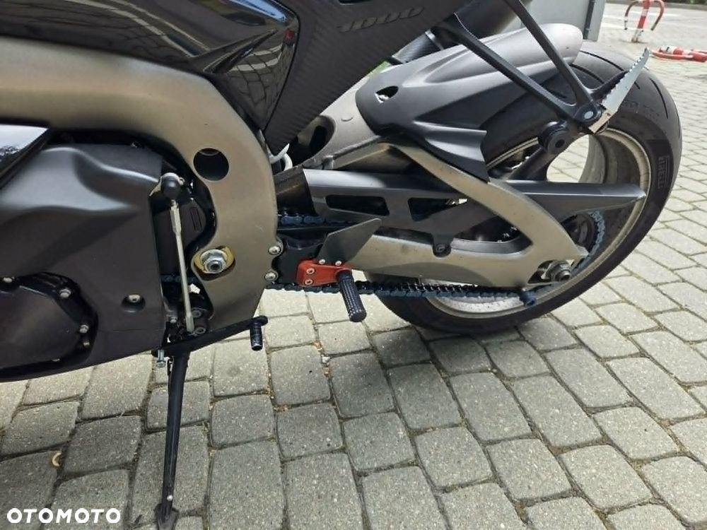 Suzuki GSX-R - 14
