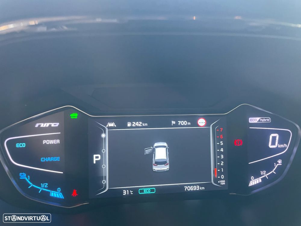 Kia Niro 1.6 GDi HEV Drive - 12