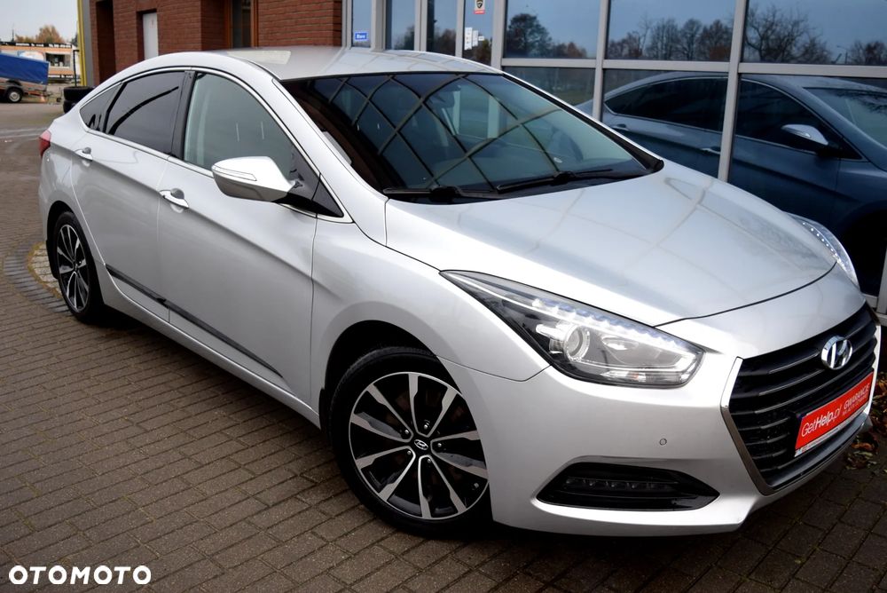 Hyundai i40 1.7 CRDi Business DCT - 1