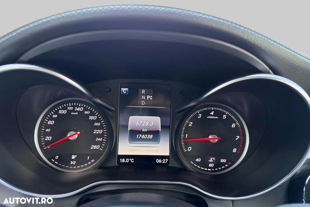 Mercedes-Benz GLC 250 4MATIC 9G-TRONIC AMG Line - 15