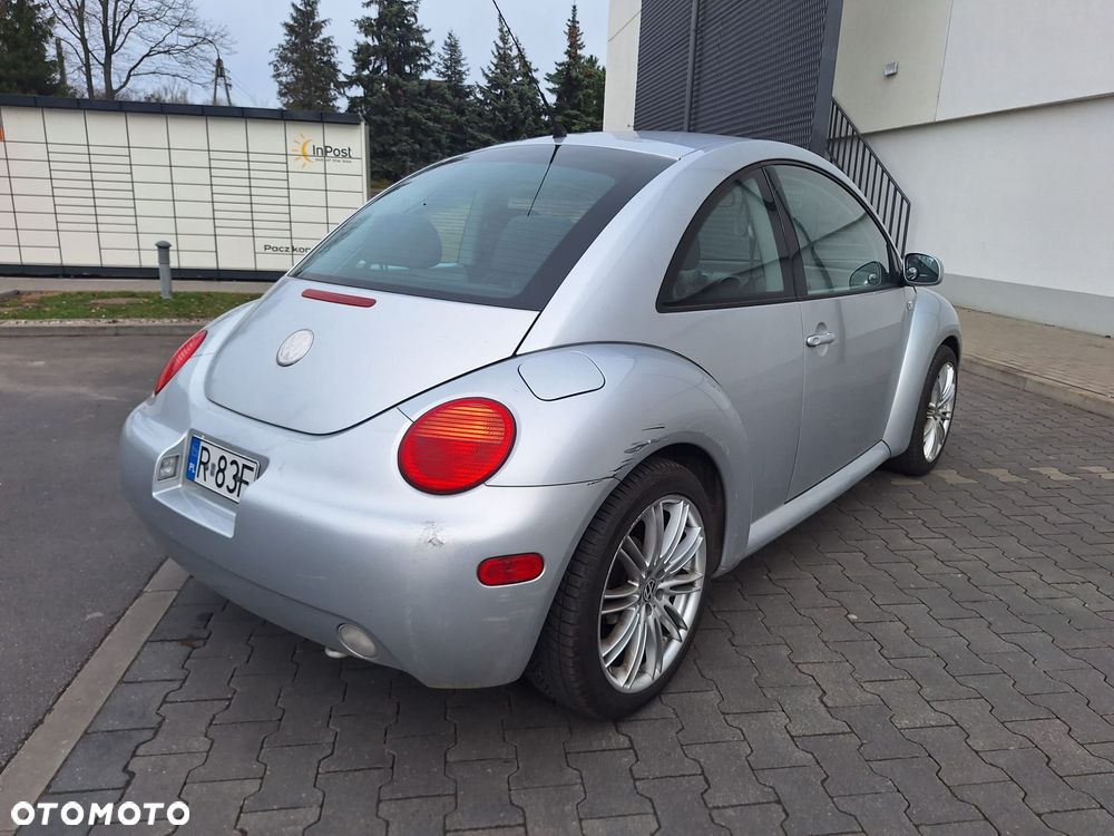 Volkswagen New Beetle 2.0 - 10