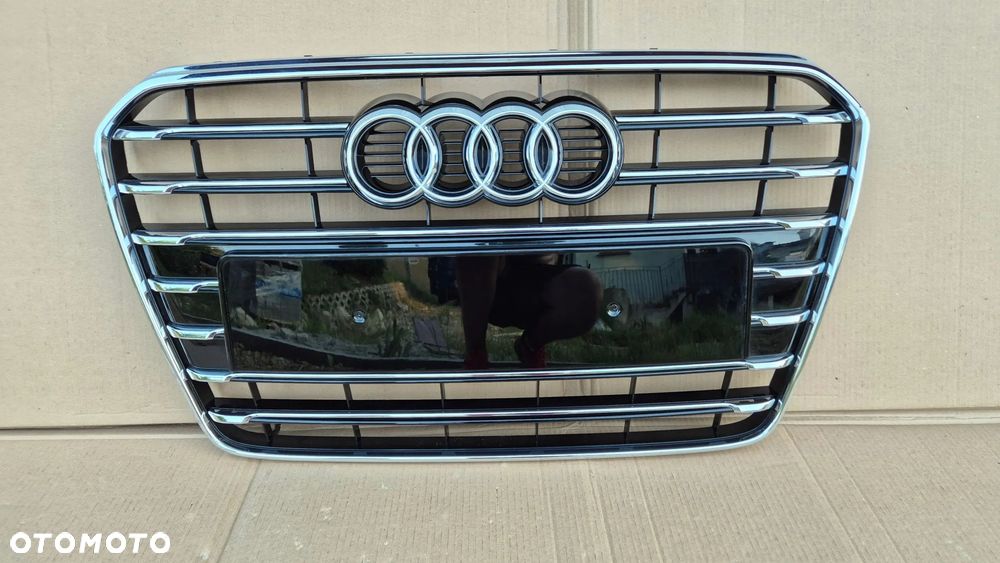Atrapa Chłodnicy Grill Audi A5 S5 8T0 Lift 11-16 8T0853651T AA Full Chrom ! - 8