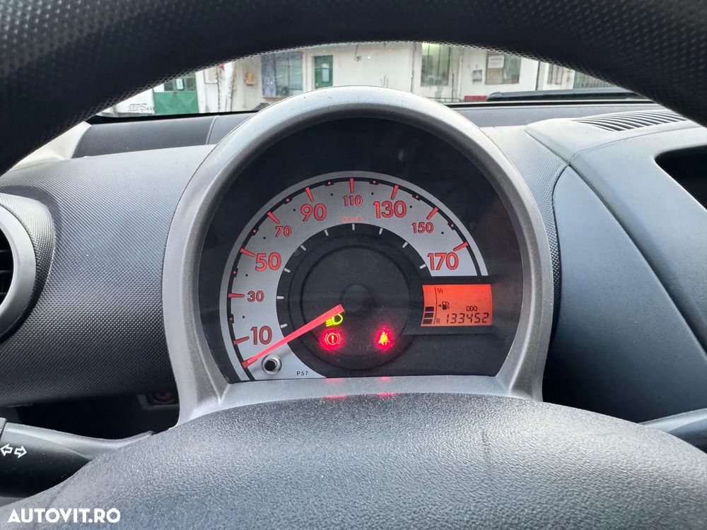 Toyota Aygo 1.0 Terra - 7